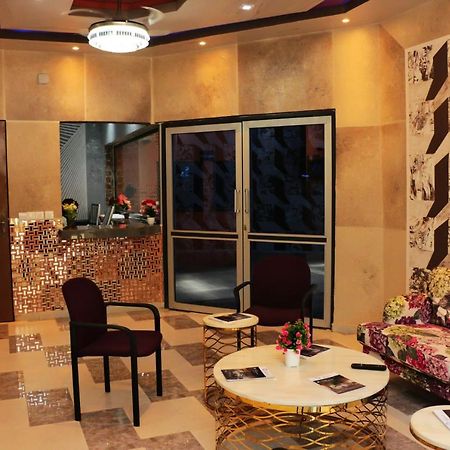 אבידג'אן Hotel Laval מראה חיצוני תמונה