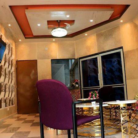 אבידג'אן Hotel Laval מראה חיצוני תמונה